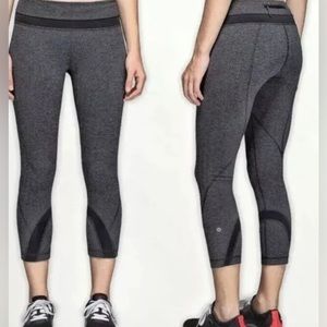 Lululemon Run Inspire Crop Herringbone Size 6